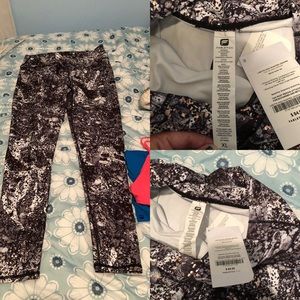 Lisette High Waisted Legging